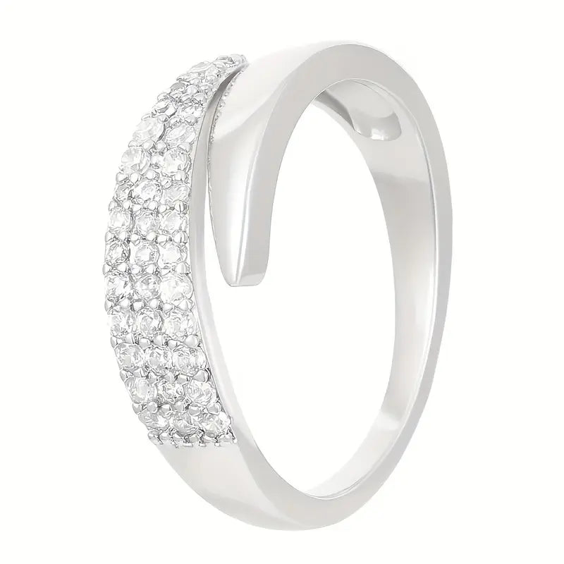 Bague Élégante avec Pierres Scintillantes